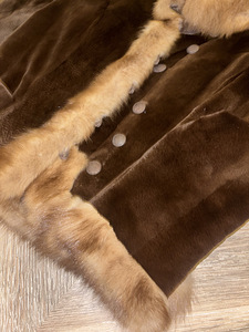 Lambanahkne mantel (2 foto / 2)