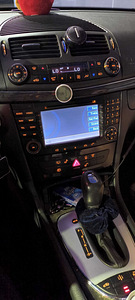 Mercedes-Benz E 320 CDI T Avantgarde 3.2 150kW (11 foto / 14)