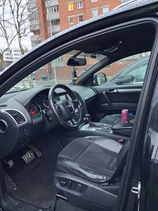 Audi Q7 3.0 dizel 171 kw (5 foto / 9)