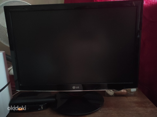 Monitor 22" LG LED IPS226V (foto #1)