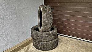 Шипованные шины Pirelli Ice Zero 245/50/R19 DOT 2021 (3 шины) (2 фото из 6)