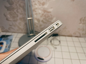 MacBook Air 13 128 gb mid 2013 (2 foto / 10)