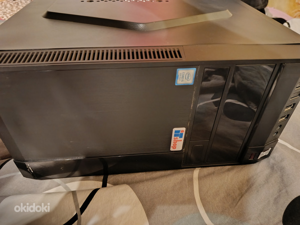 Dell korpus koos 450-vatise toiteplokiga 8GB DDR4