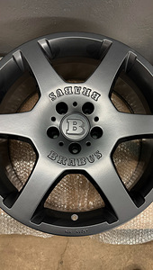 BRABUS R18 4шт оригинал (2 фото из 5)