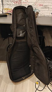 Yamaha Pacifica Elektrikitarr komplekt (10 foto / 10)