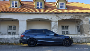 Mercedes C w205 (1 foto / 9)