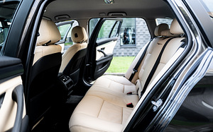 BMW 520 M-Sportpaket Facelift 2.0 135kW (8 foto / 13)