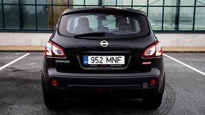 Nissan Qashqai 2.0 104kW (5 foto / 14)