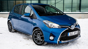 Toyota Yaris Hybrid 1.5 54kW (1 foto / 15)