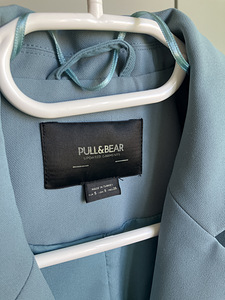 Пиджак Pull&Bear (3 фото из 3)