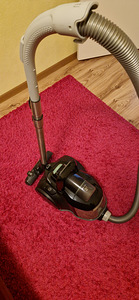 Пылесос Electrolux Pure C9 PC91-GREEN