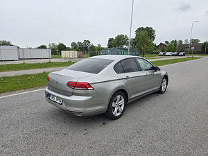Volkswagen passat B8 (5 foto / 8)