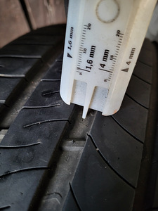 Michelin R16 205 55 (5 foto / 5)