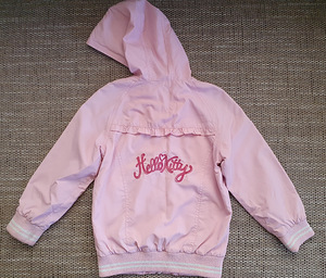 Hello Kitty kerge jope, s 122 (2 foto / 3)