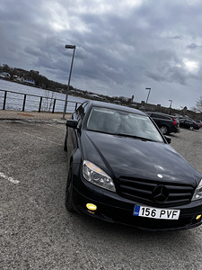 Продажа машины MERCEDES-BENZ C 320 CDI 4MATIC (2 фото из 7)