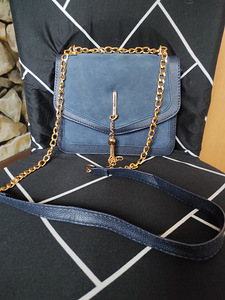 Müüa uus crossbody kott. Tume-sinine värv. (2 foto / 2)