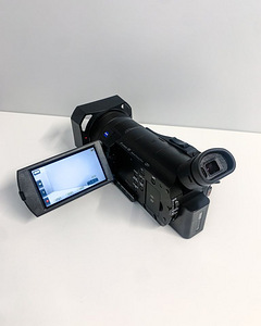 SONY FDR-AX100 (6 foto / 10)