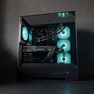 4K Ultra Mänguriarvuti | Ryzen 9 7900X, RX 7900 XTX 24GB (1 foto / 8)