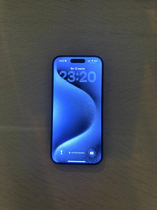 iPhone 15 Pro 256 ГБ (4 фото из 4)
