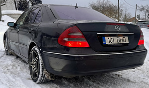 Mercedes Benz w211 (6 foto / 8)