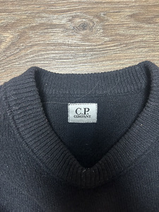 CP firma kampsun (2 foto / 7)