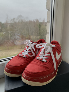 Nike Air Force 1 “Valentines Day Satin”