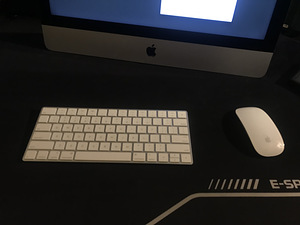 iMac i7 3.6GHz – 32GB RAM – 1TB F – Radeon 560 - 21.5″ (3 foto / 6)
