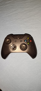 Xbox series s (2 foto / 2)