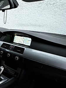 Auto (10 valokuva sivusta 11)