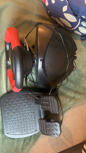 Xbox One s, telekas 32” ning rool, pedaalid, 6mängu (5 foto / 8)