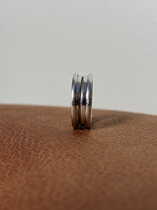 Bvlgari B.zero1 white gold ring (5 foto / 7)