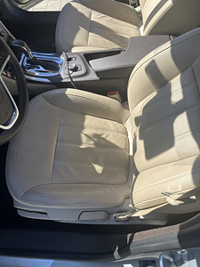 Opel Insignia Sports Tourer (7 foto / 12)