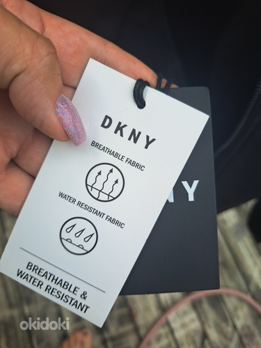 Куртка DKNY размер L новая (фото #8)