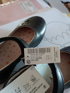Uued kingad,nahk. Next firma 28,5 suurus (2 foto / 3)