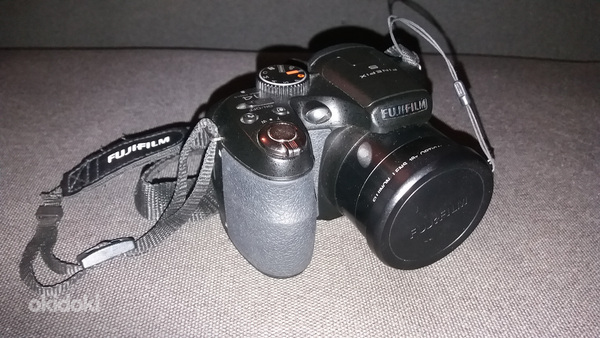 Fujifilm FinePix S2950 (фото #1)