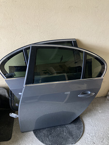 BMW E60 Двери и задняя дверь