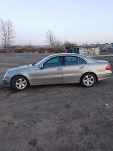 Mercedes W211. 2,2disel. 2005a. (2 foto / 8)