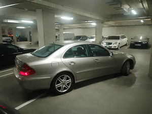 Mercedes W211. 2,2disel. 2005a. (1 foto / 8)