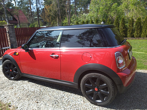 MINI One (5 фото из 9)