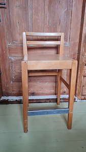 Stiilne puidust pukk- tool (1 foto / 6)