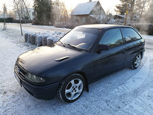 Гоночный Opel Astra GSI 155 кВт (1 фото из 4)