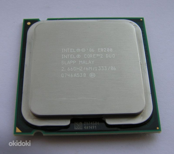 Intel E8200 (фото #1)