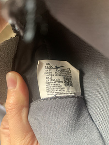 Бутсы Nike (5 фото из 5)