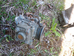 GAZ-24 K-126g karburaator (2 foto / 3)