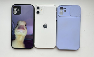 iPhone 11; 128gb (1 foto / 6)