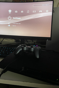 PlayStation 3 (3 фото из 3)