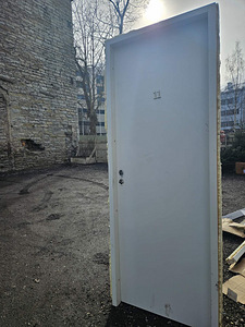 Двери