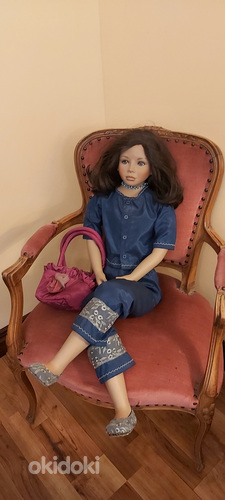 Коллекционная фарфоровая кукла Rubi doll collection, Tomas Beker