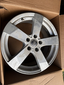 Диски Dezent 5x112 7,5x17 66,6 ET37 (1 фото из 7)
