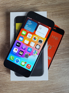 iPHONE SE2020 81% (1 фото из 3)